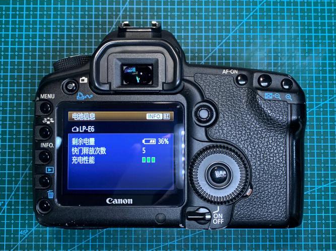 canon eos 5d mark ii-Canon EOS 5D Mark III